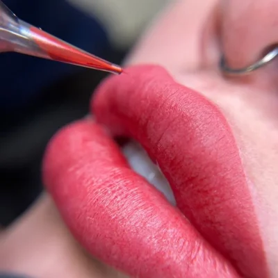 Micropigmentação Labial em Praia Grande: Lábios Perfeitos no Studio Delas (Boqueirão)